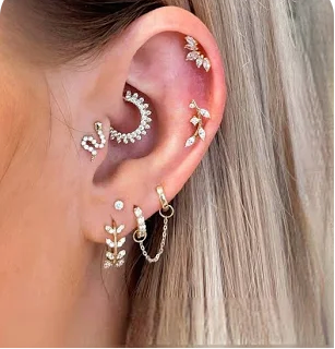 Jewelry Change vs. Downsizing: What's the Difference?